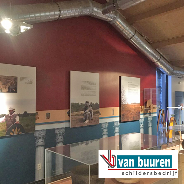 VanBuuren_behang-Romeins-Marskamp-expositie-Pakhuis-Ermelo-NA